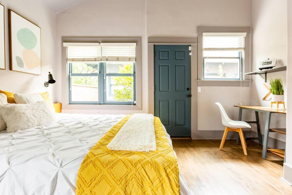 2Br Home W Parking Downtown Charm In Full Bloom! Tucson Exterior photo